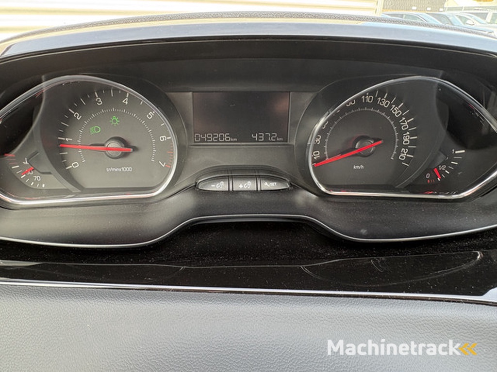 Peugeot 208 1.2 VTi Allure