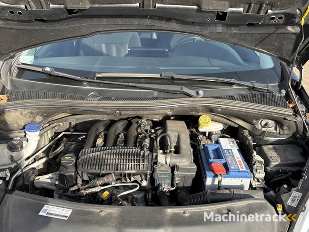 Peugeot 208 1.2 VTi Allure