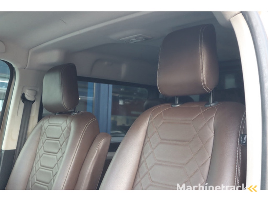 Peugeot Expert 231L 2.0 BlueHDI 180 DC Premium Pack