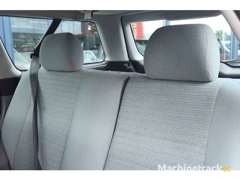 Subaru Legacy Touring Wagon 2.0 LX AWD