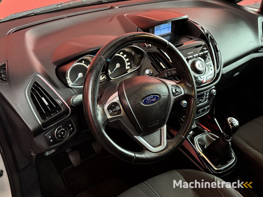 Ford B-Max 1.0 EcoBoost Titanium