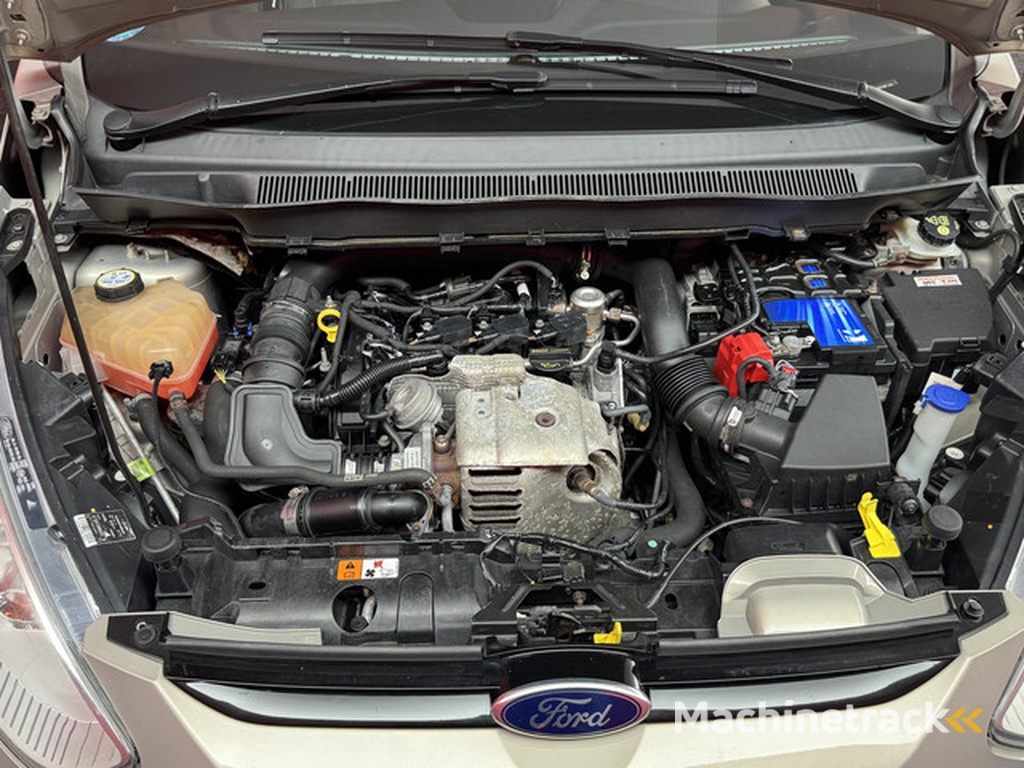 Ford B-Max 1.0 EcoBoost Titanium