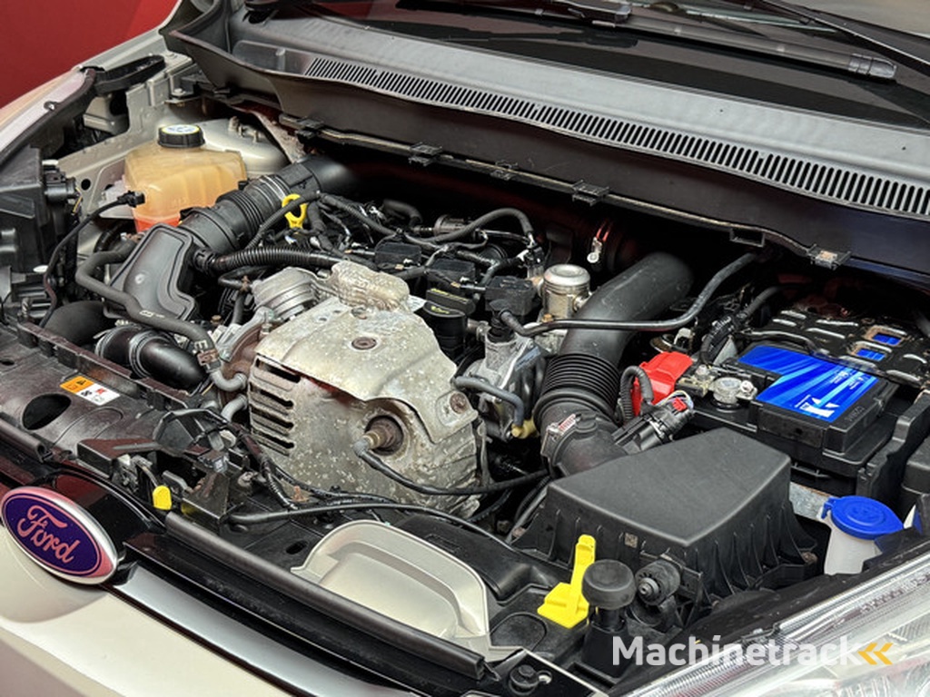 Ford B-Max 1.0 EcoBoost Titanium