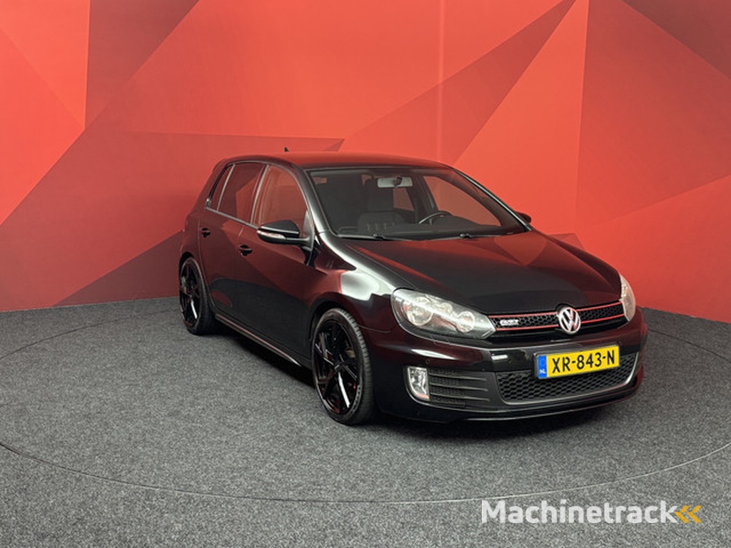 Volkswagen Golf 2.0 GTI