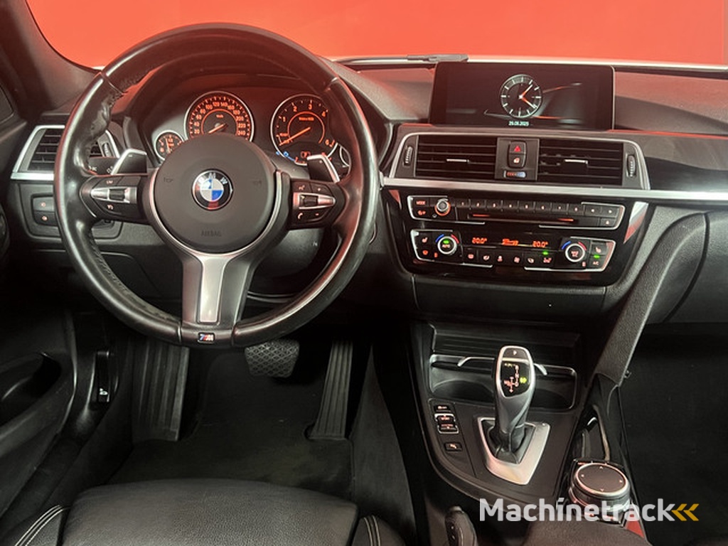 BMW 3-serie 3 Serie 320d EDE Centennial High Executive