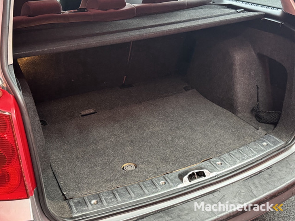 Peugeot 307 Break 1.6-16V XT