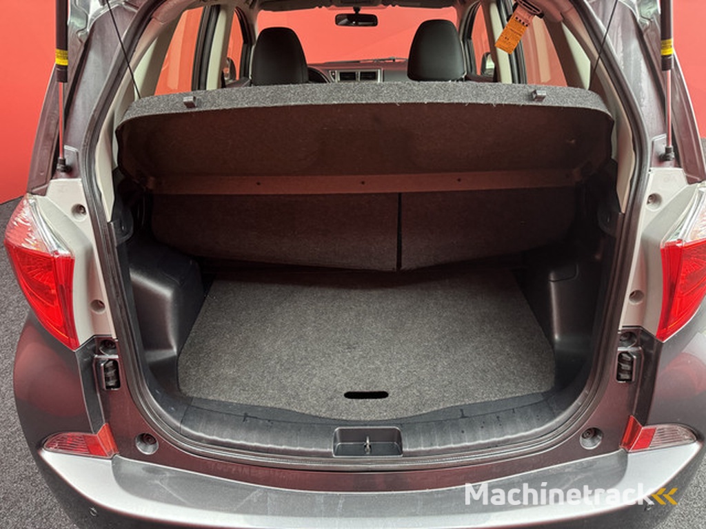 Toyota Verso-S 1.3 VVT-i Comfort Plus