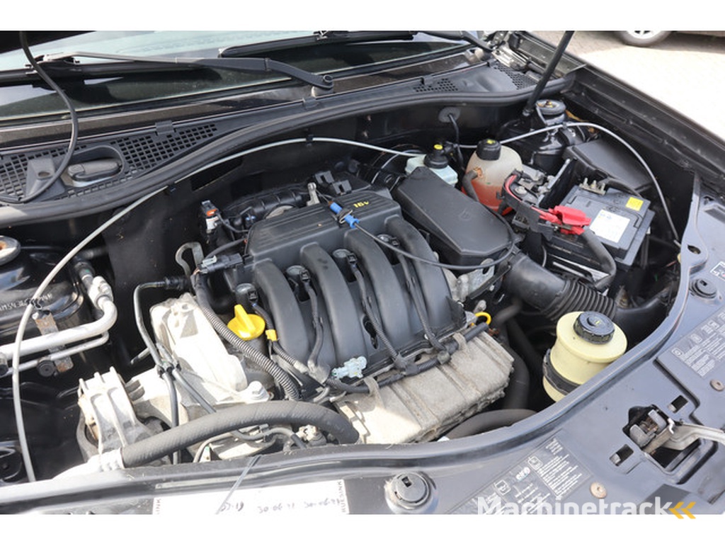 Dacia Duster 1.6 Lauréate 2wd