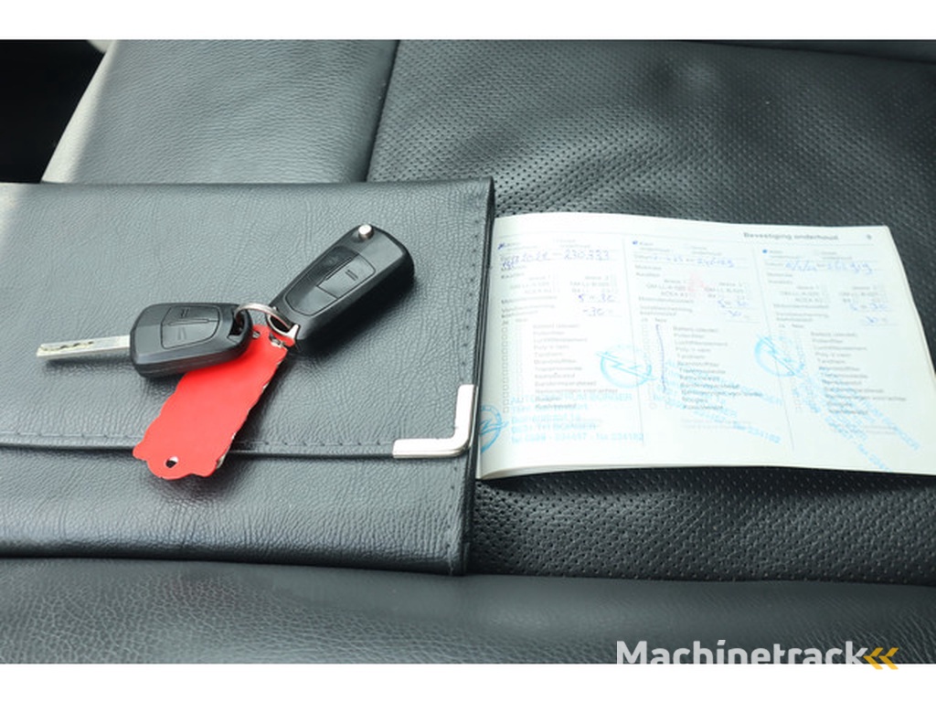 Opel Zafira 1.8 Cosmo