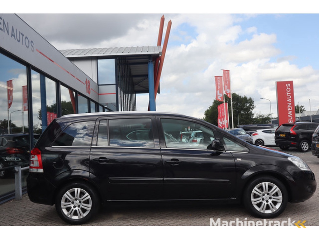 Opel Zafira 1.8 Cosmo