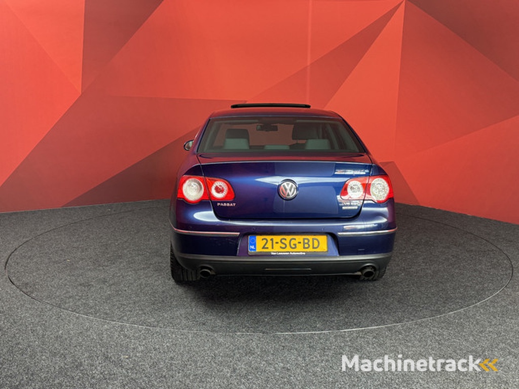 Volkswagen Passat 3.2 V6 Highline 4M