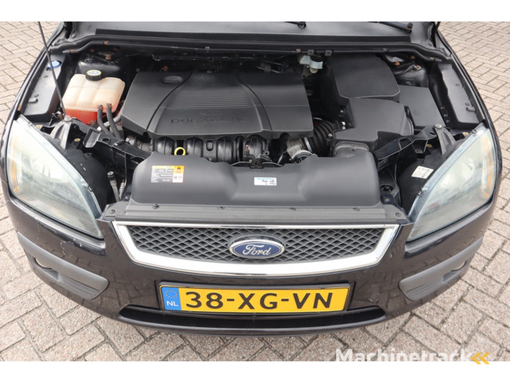 Ford Focus Wagon 2.0-16V Futura