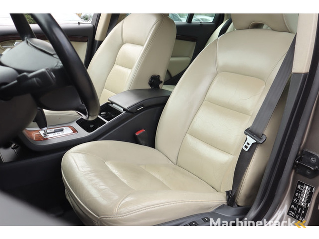 Volvo S80 2.5 T Summum