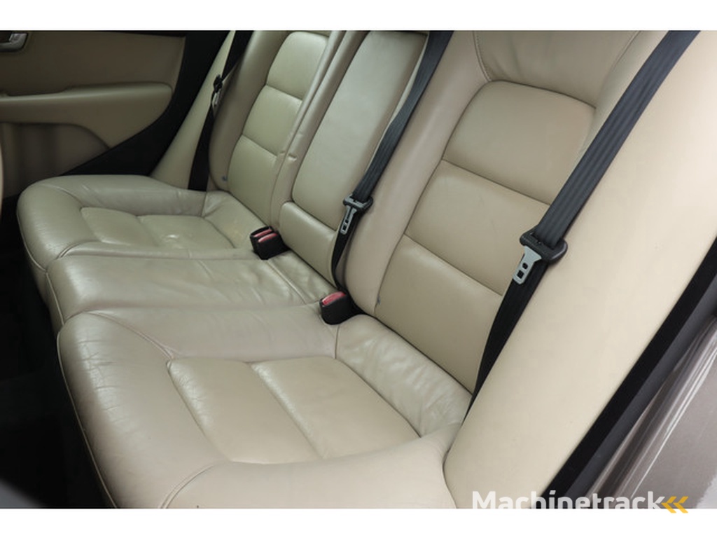 Volvo S80 2.5 T Summum