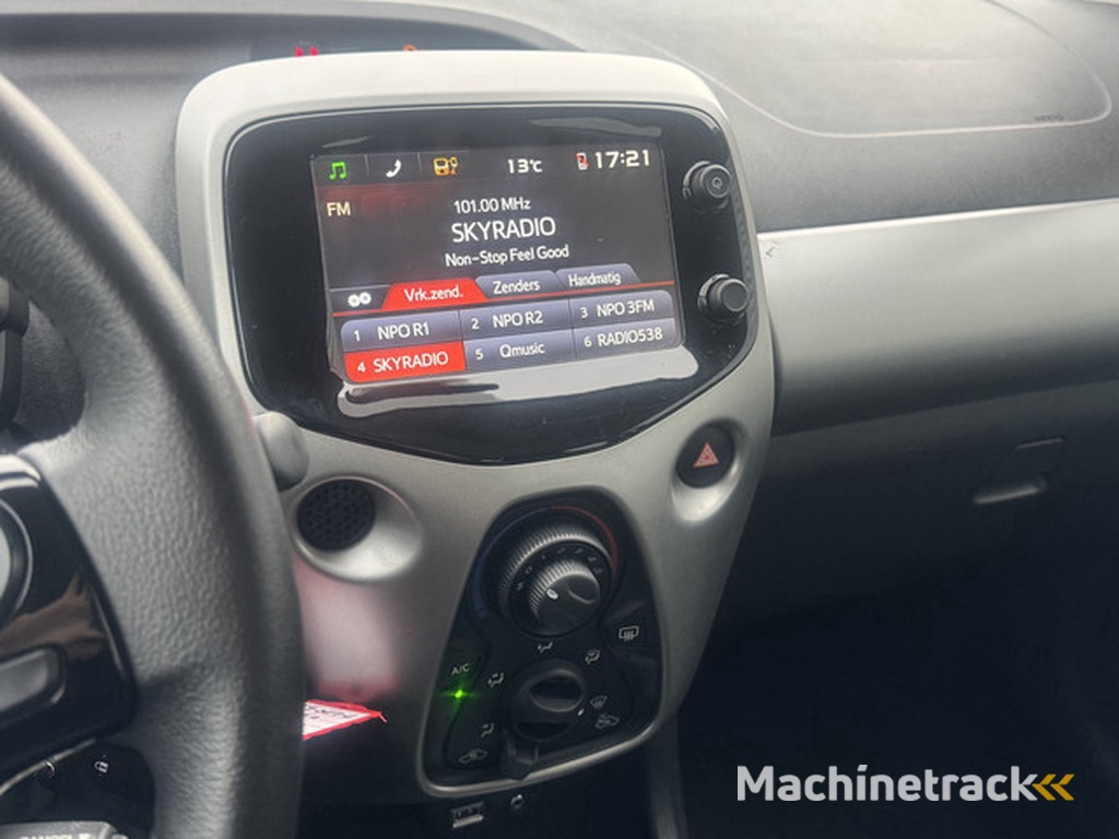 Toyota Aygo 1.0 VVT-i x-play