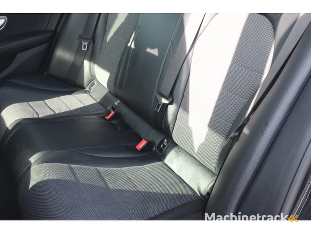 Mercedes-Benz C-klasse 180 Ambition