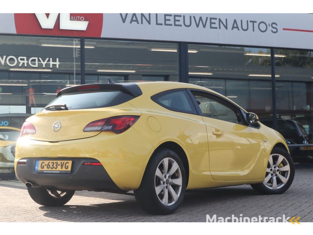 Opel Astra GTC 1.6 T Sport