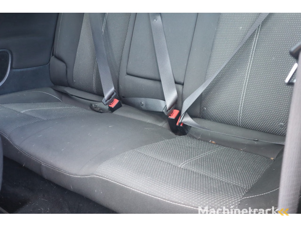 Opel Astra GTC 1.6 T Sport