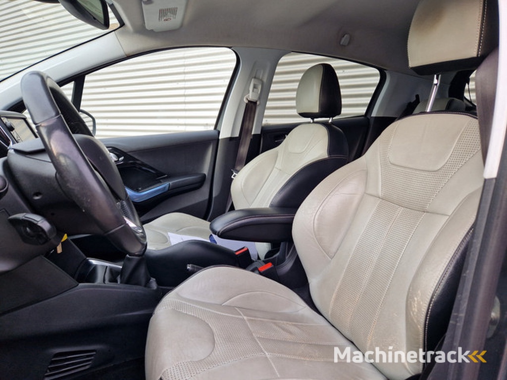Peugeot 208 1.4 VTi Griffe