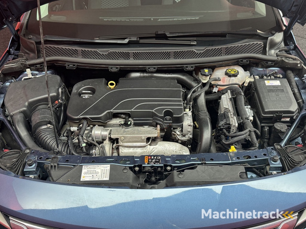 Opel Astra 1.4 Online Edition