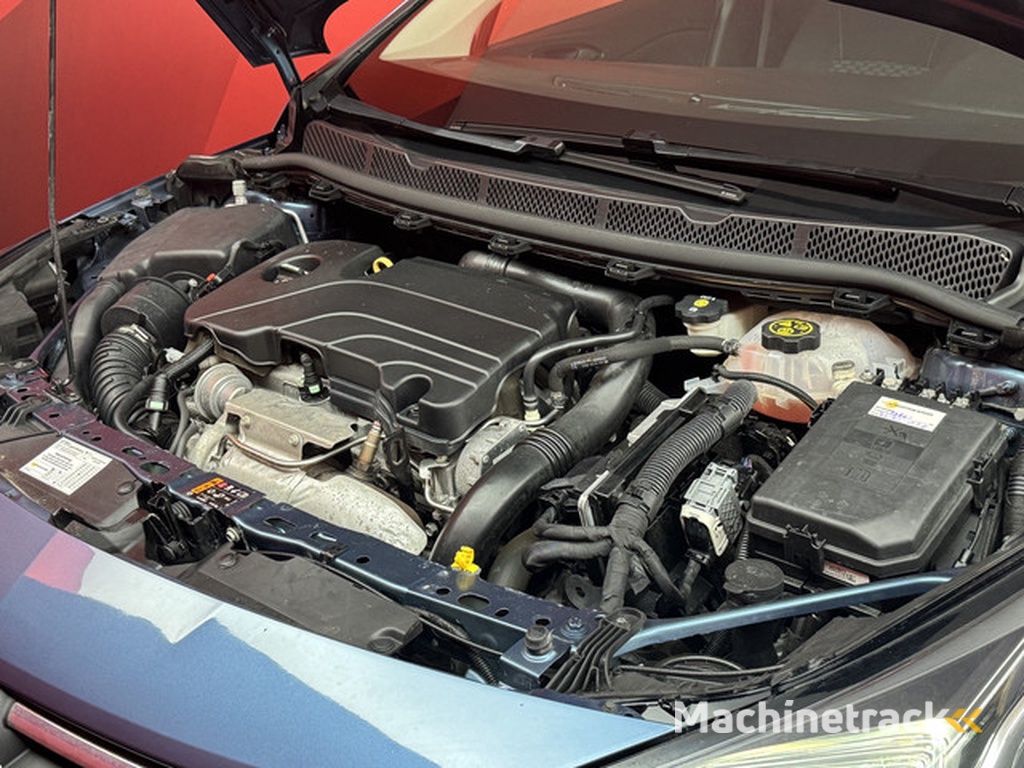 Opel Astra 1.4 Online Edition