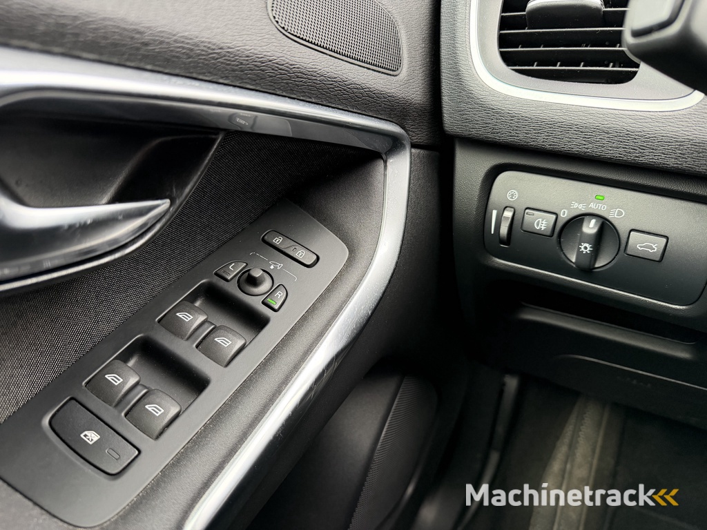 Volvo V40 Cross Country 1.5 T3 Nordic+