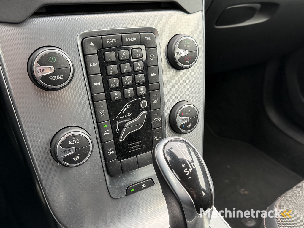 Volvo V40 Cross Country 1.5 T3 Nordic+