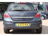 Minituur van Opel Astra 1.4 Essentia