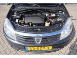 Minituur van Dacia Sandero 1.2 Lauréate