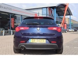 Minituur van Alfa Romeo Giulietta 1.6 JTDm Distinctive