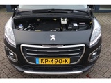Minituur van Peugeot 3008 1.2 PureTech Style