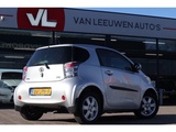 Miniaturansicht von Toyota iQ 1.0 VVTi Comfort