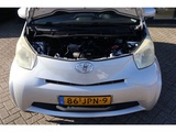 Miniaturansicht von Toyota iQ 1.0 VVTi Comfort