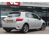 Miniaturansicht von Toyota Auris 1.8 Full Hybrid Dynamic Business