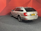 Miniaturansicht von Skoda Superb Combi Škoda  1.8 TSI Elegance Business Line