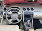 Miniaturansicht von Audi A4 Cabriolet 2.0 TFSI Pro Line Exclusive