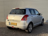 Minituur van Suzuki Swift 1.5 Exclusive