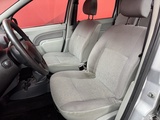 Miniaturansicht von Dacia Logan MCV 1.6 Ambiance