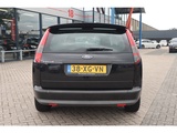 Miniaturansicht von Ford Focus Wagon 2.0-16V Futura