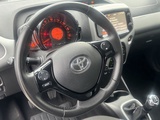 Miniaturansicht von Toyota Aygo 1.0 VVT-i x-play