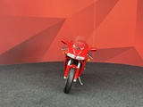 Minituur van Ducati 748 S Biposto