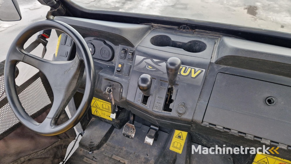 John Deere GATOR XUV 550 4X4