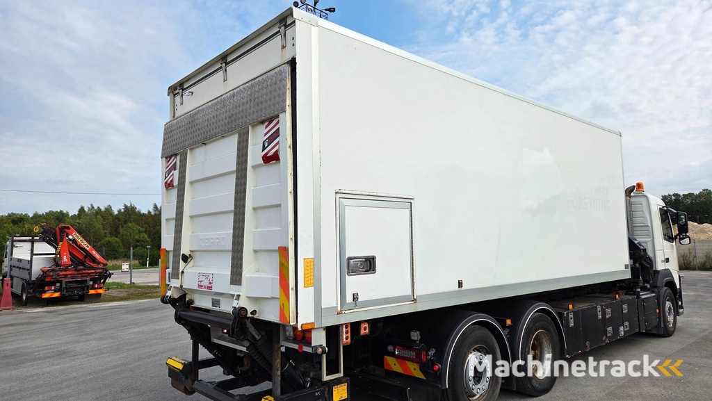 Hooklift box with taillift Zepro 2000kg