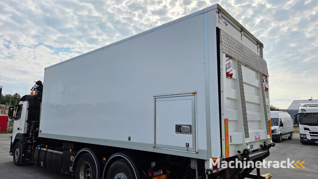 Hooklift box with taillift Zepro 2000kg