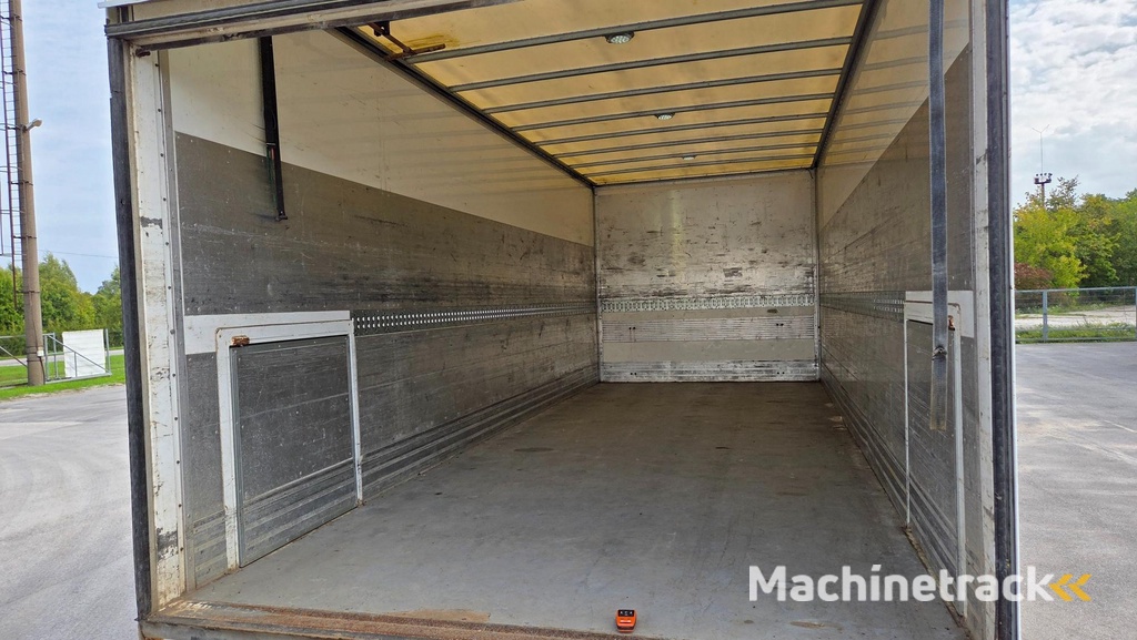 Hooklift box with taillift Zepro 2000kg