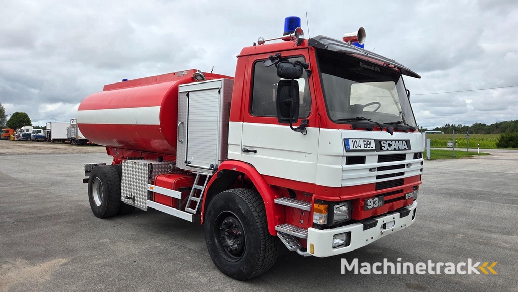 Scania P93 4X2 250