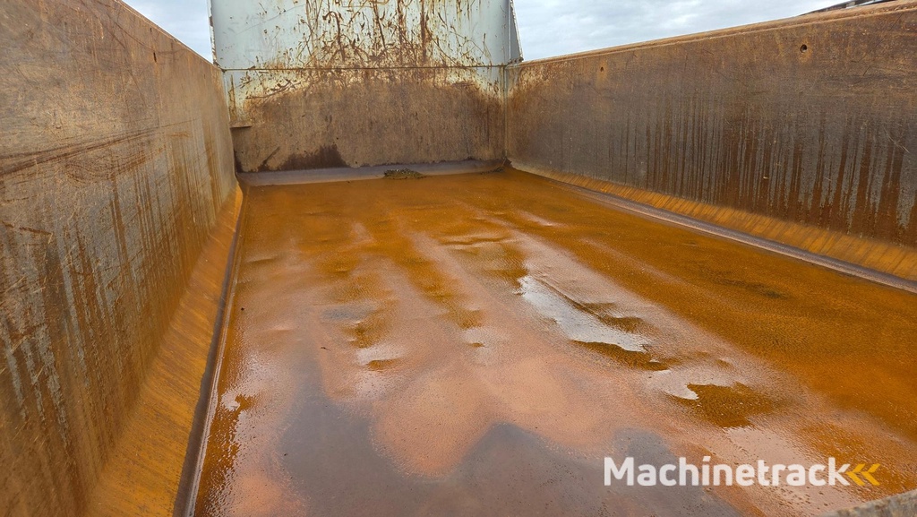 Scania P360 6X2 Full Steel