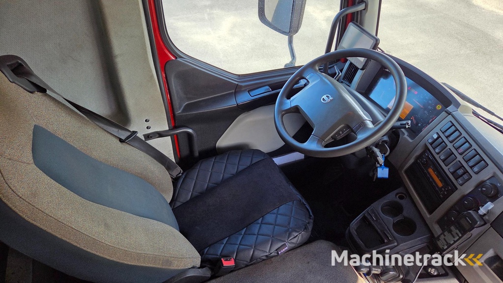 Volvo FL250 4X2