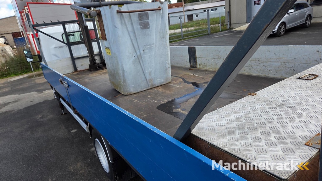 Mitsubishi CANTER FE85B HIAB 026