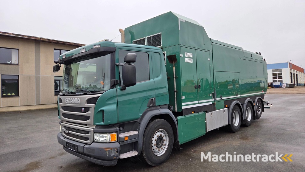 Scania P450 8X4*4